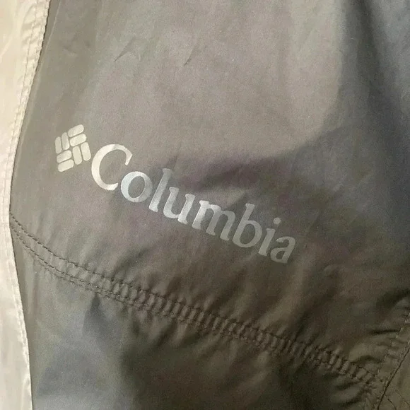 Columbia | Light Jacket / Shell - Picture 5 of 10